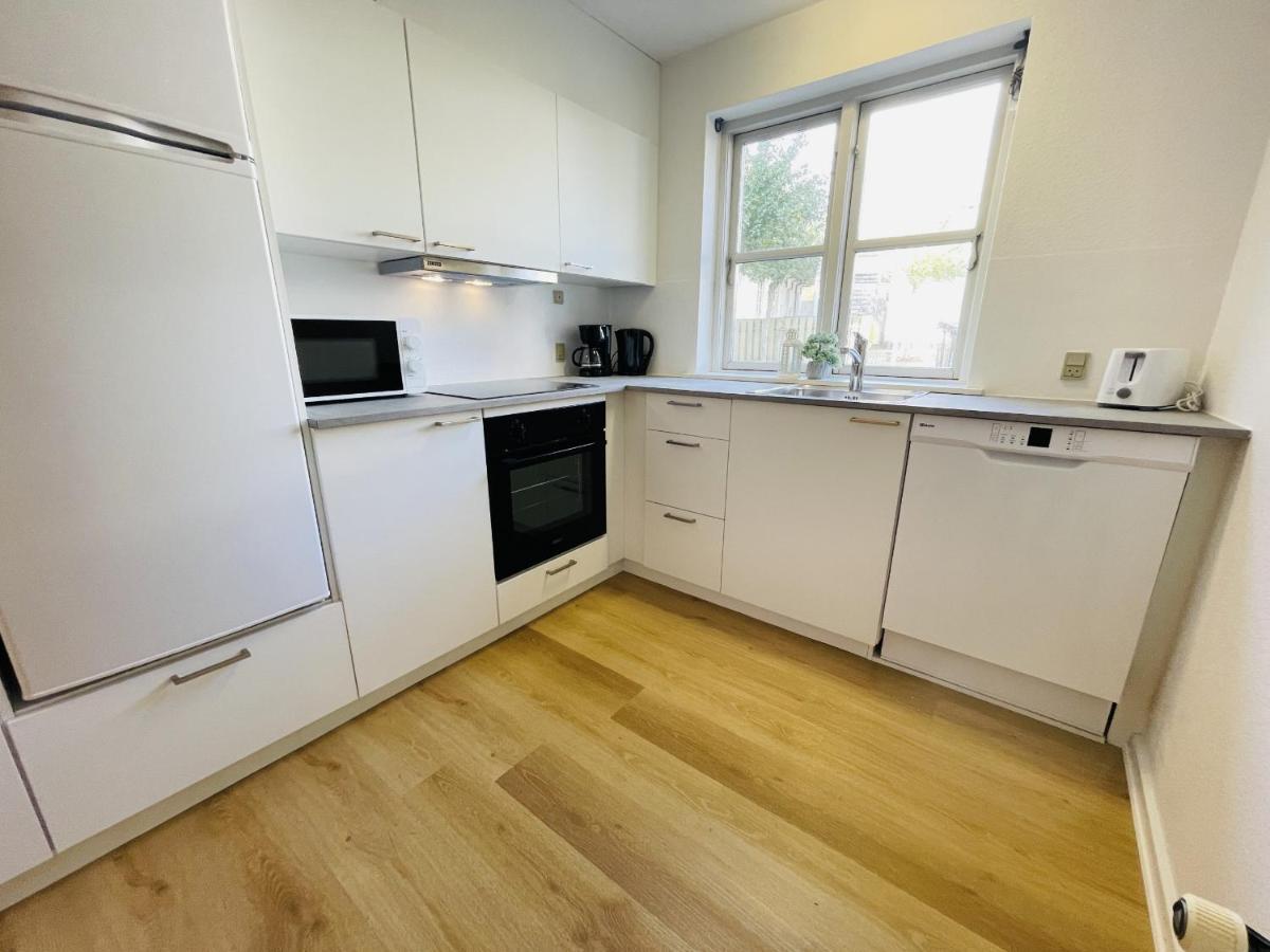 Aday - Central Terrace Apartment In Hjorring Ngoại thất bức ảnh