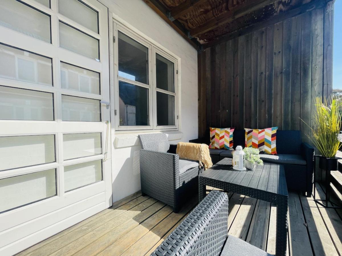 Aday - Central Terrace Apartment In Hjorring Ngoại thất bức ảnh